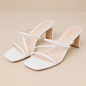 Lulus Sandals Size 9